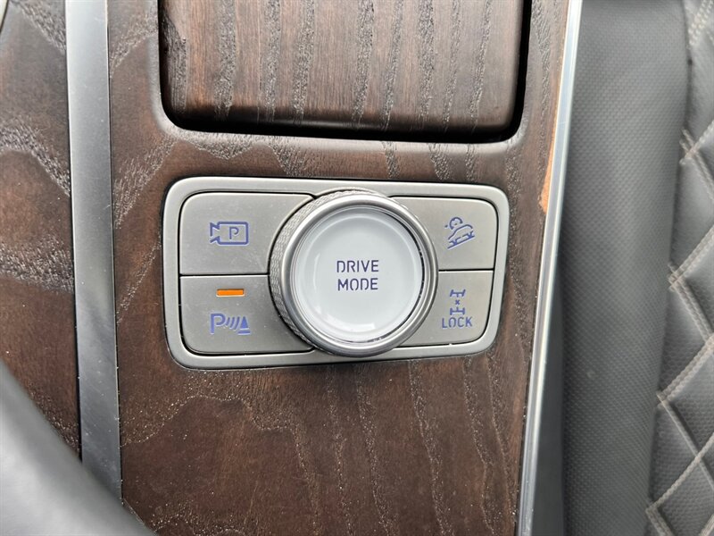 Used 2024 Genesis GV80 3.5T w/ Prestige Package AWD/4WD image 37