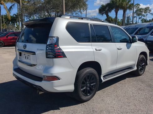 Used 2023 Lexus GX 460 image 5
