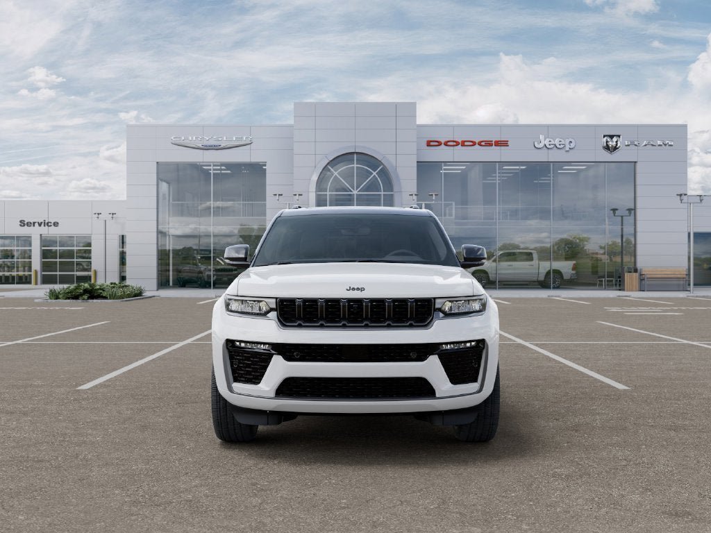 New 2027 Jeep Grand Cherokee Summit AWD/4WD image 6