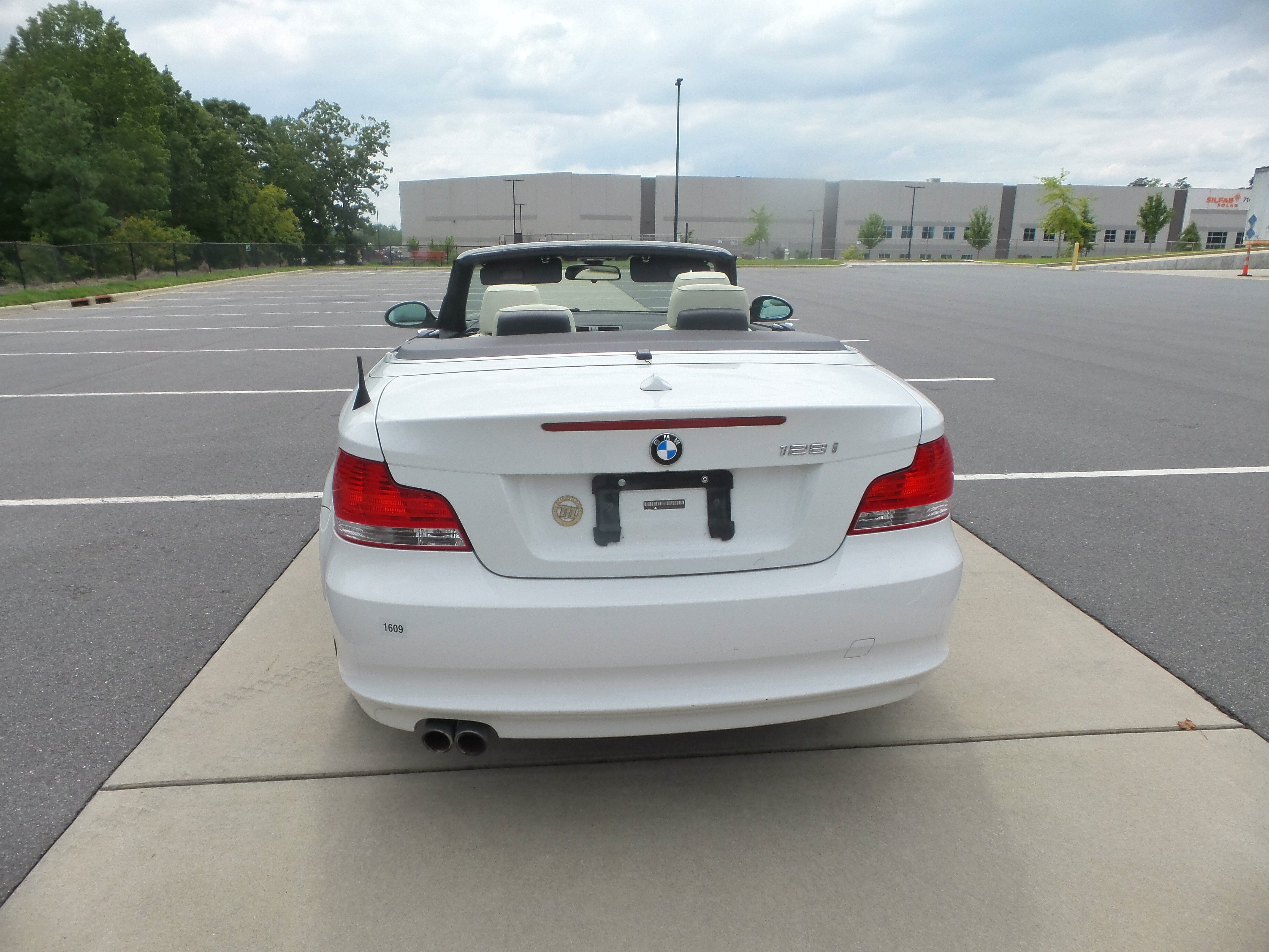 Used 2009 BMW 128i Convertible RWD image 63