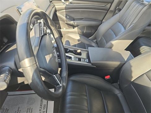 Used 2022 Honda Accord EX-L image 15