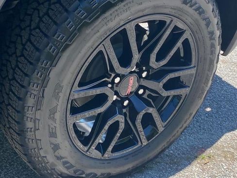 New 2026 GMC Sierra 1500 Elevation w/ Elevation Premium Package AWD/4WD image 27