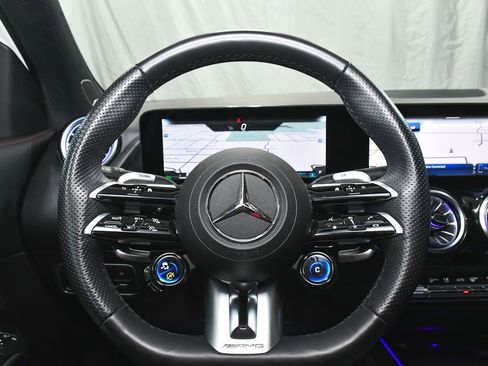 Used 2024 Mercedes-Benz GLA 35 AMG 4MATIC image 36