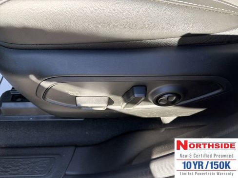 New 2026 Jeep Grand Cherokee Laredo image 16