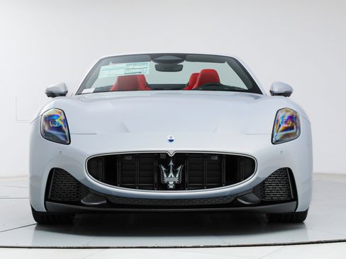 Used 2026 Maserati GranCabrio Modena AWD/4WD image 10
