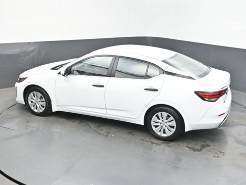 Certified 2025 Nissan Sentra S image 33