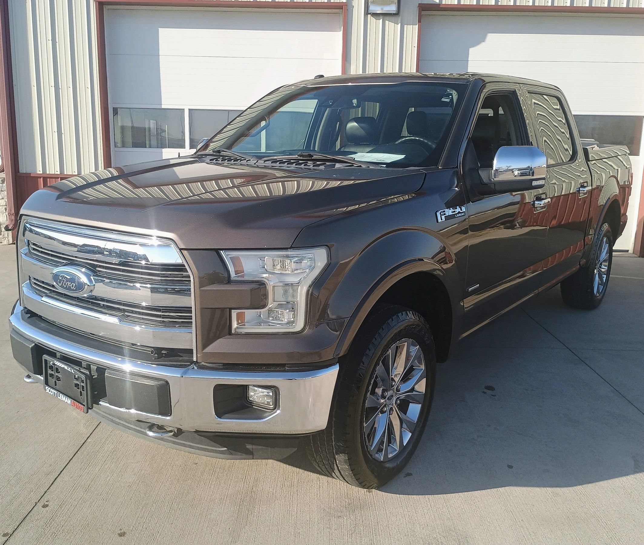 Used 2015 Ford F150 Lariat w/ Equipment Group 502A Luxury AWD/4WD image 3
