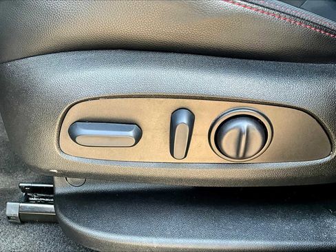 Certified 2023 Chevrolet Equinox RS image 65