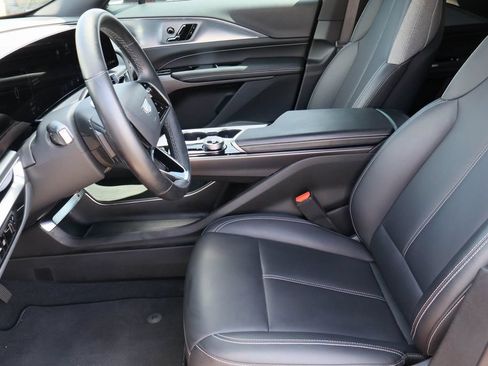 Certified 2024 Cadillac Lyriq Tech AWD/4WD image 22