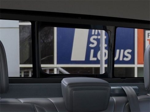 New 2025 Ford Maverick Lariat w/ Black Appearance Package image 24