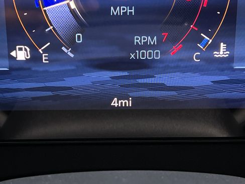 New 2026 Chevrolet Traverse LT image 10