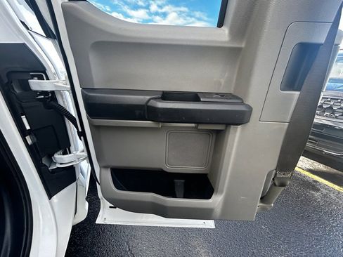 Used 2018 Ford F150 XL w/ Equipment Group 101A Mid image 14