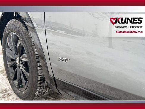 New 2026 Buick Envista Sport Touring w/ Convenience I Package image 23