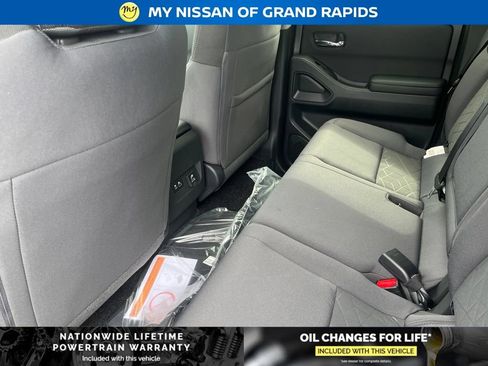New 2026 Nissan Frontier SV w/ SV Convenience Package AWD/4WD image 21