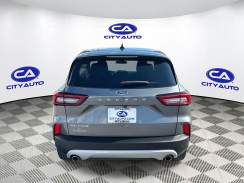 Used 2024 Ford Escape Active w/ Cold Weather Package image 5