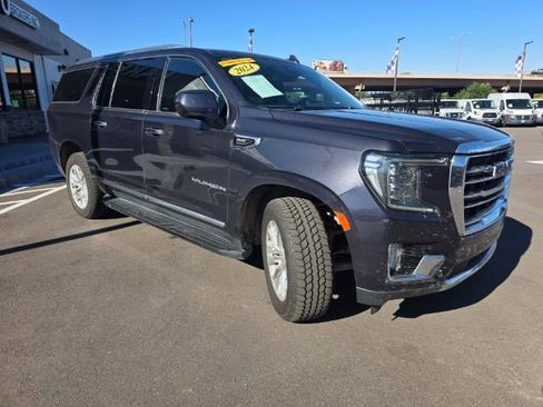 Used 2024 GMC Yukon XL SLT image 4