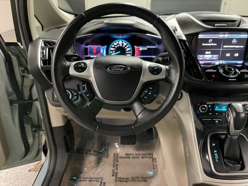Used 2013 Ford C-MAX SEL image 13