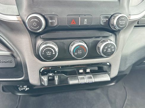 Used 2024 RAM 2500 Big Horn image 23