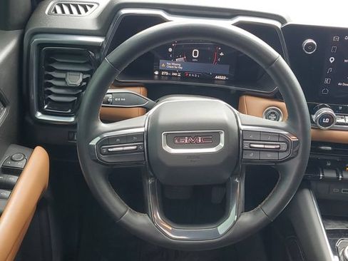 Certified 2023 GMC Canyon AT4 w/ AT4 Premium Package AWD/4WD image 13
