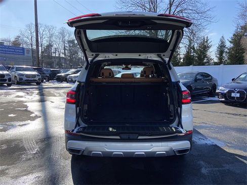 Certified 2022 BMW X5 xDrive40i w/ Parking Assistance Package image 32