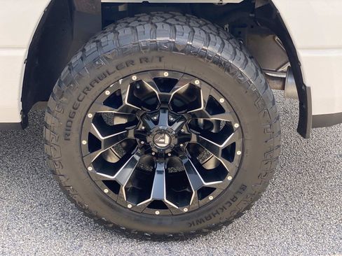 Used 2021 RAM 1500 Big Horn AWD/4WD image 16