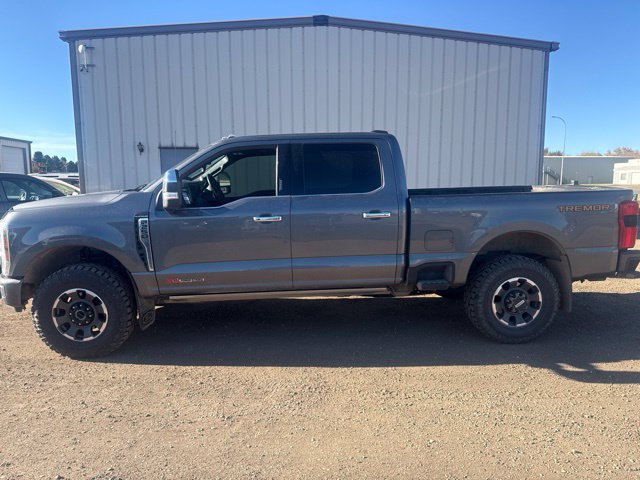 Used 2023 Ford F250 Platinum w/ Tremor Off-Road Package AWD/4WD image 4