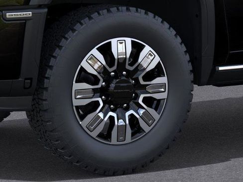New 2026 GMC Sierra 3500 Denali w/ Denali Reserve Package AWD/4WD image 9