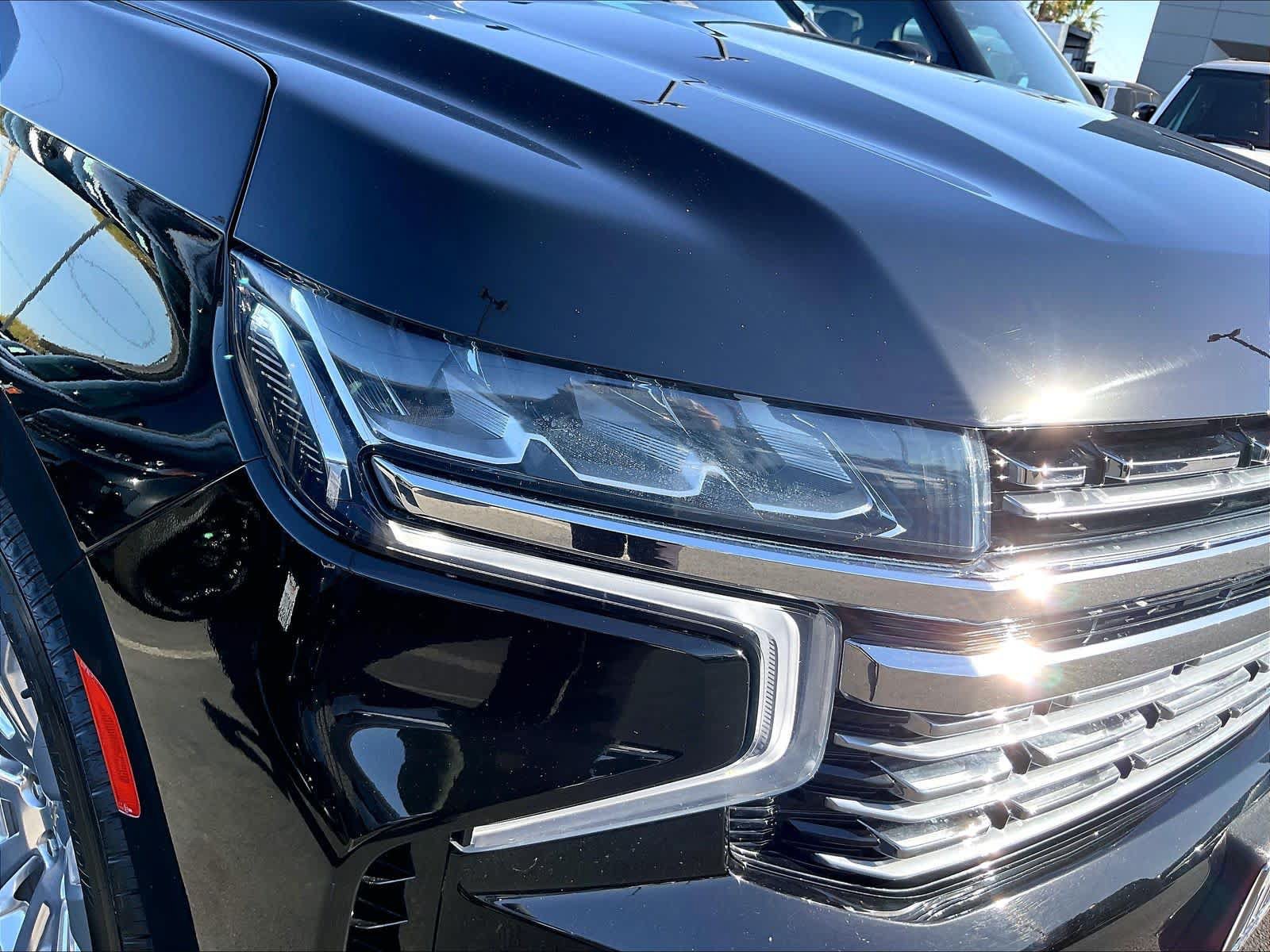 Used 2021 Chevrolet Tahoe Premier AWD/4WD image 32