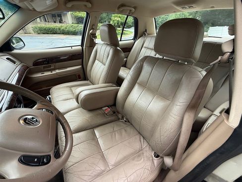 Used 2004 Mercury Grand Marquis LS RWD image 18