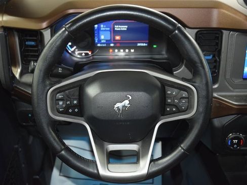 Used 2021 Ford Bronco Outer Banks image 35