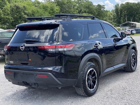 Used 2024 Nissan Pathfinder Rock Creek AWD/4WD image 5