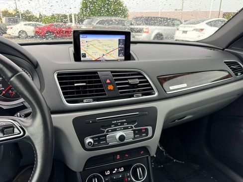 Used 2016 Audi Q3 2.0T Premium Plus w/ Technology Package AWD/4WD image 21