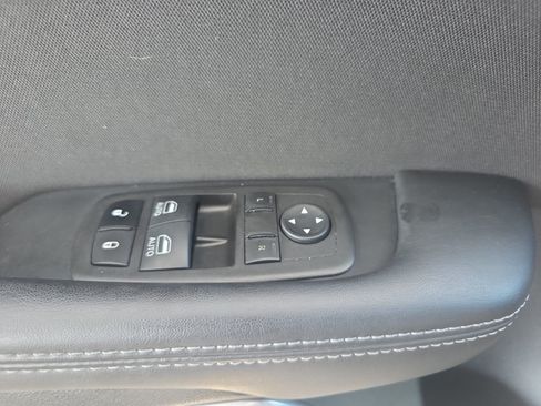 Used 2023 Dodge Challenger SXT w/ Blacktop Package RWD image 25