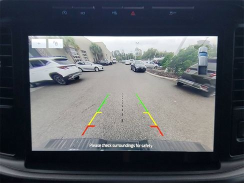 Used 2023 Ford F150 Platinum image 28