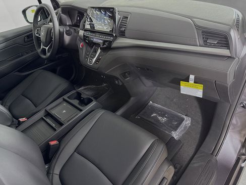 New 2026 Honda Odyssey EX-L image 38