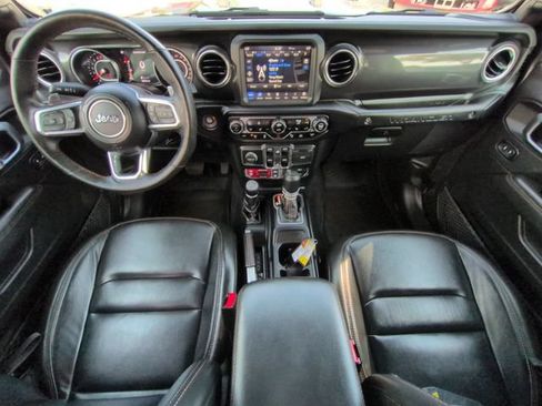 Used 2022 Jeep Wrangler Unlimited Rubicon w/ Xtreme Recon 35" Tire Package AWD/4WD image 14