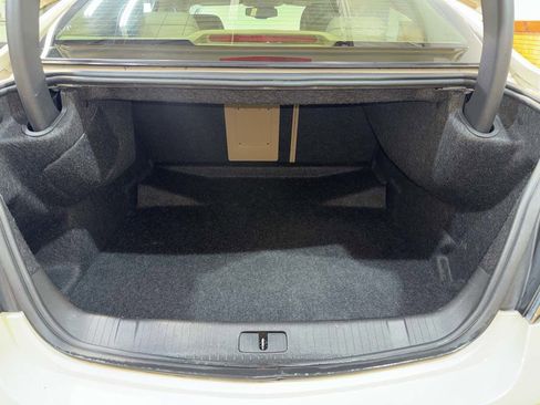 Used 2010 Buick LaCrosse CXL image 14