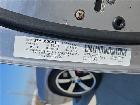 Used 2013 Dodge Challenger SRT8 w/ Harman Kardon Audio Group image 23