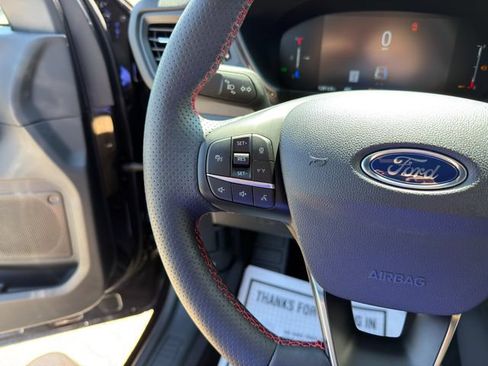 Used 2025 Ford Escape ST-Line w/ Equipment Group 301A FWD image 37