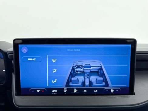 Used 2025 Ford Maverick XL w/ Equipment Group 102A image 23