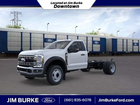 New 2026 Ford F450 XL w/ XL Chrome Package image 1