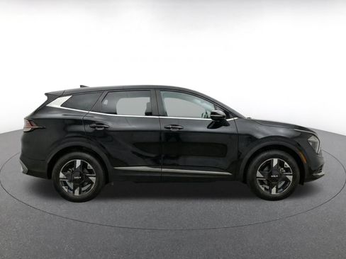 Used 2026 Kia Sportage LX FWD image 13