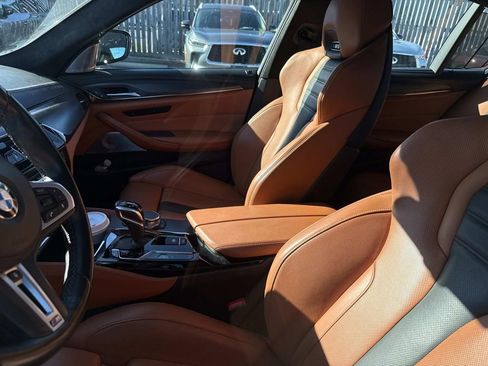 Used 2019 BMW M5 w/ Executive Package image 3