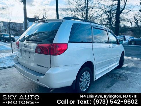 Used 2007 Toyota Sienna image 4