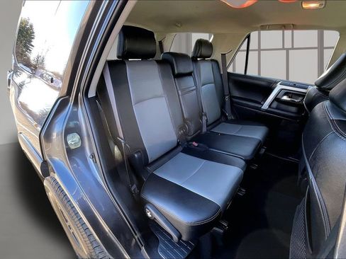 Used 2023 Toyota 4Runner SR5 Premium w/ Moonroof Package AWD/4WD image 25