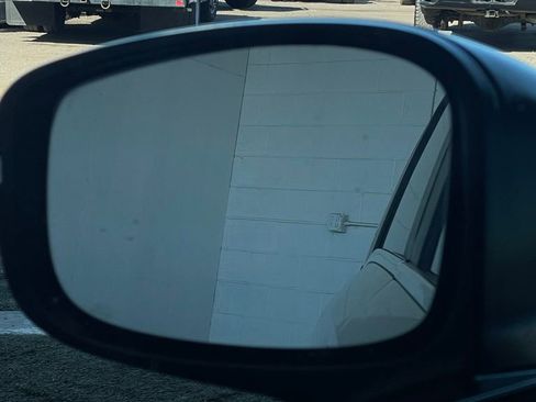 Used 2018 Honda Odyssey EX-L image 29