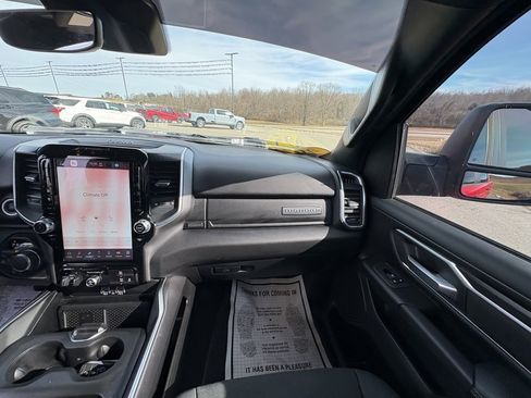 Used 2025 RAM 1500 Big Horn image 25