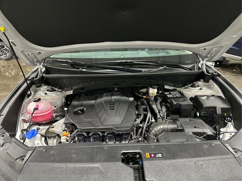 Used 2025 Hyundai Tucson Limited image 11