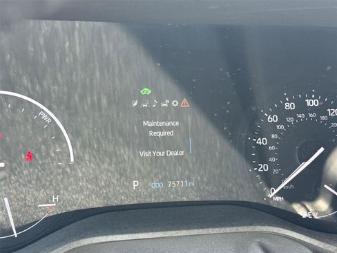 Used 2022 Toyota Sienna XLE FWD image 29