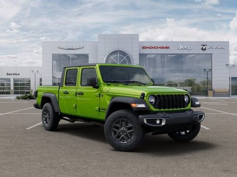 New 2025 Jeep Gladiator Sport image 5